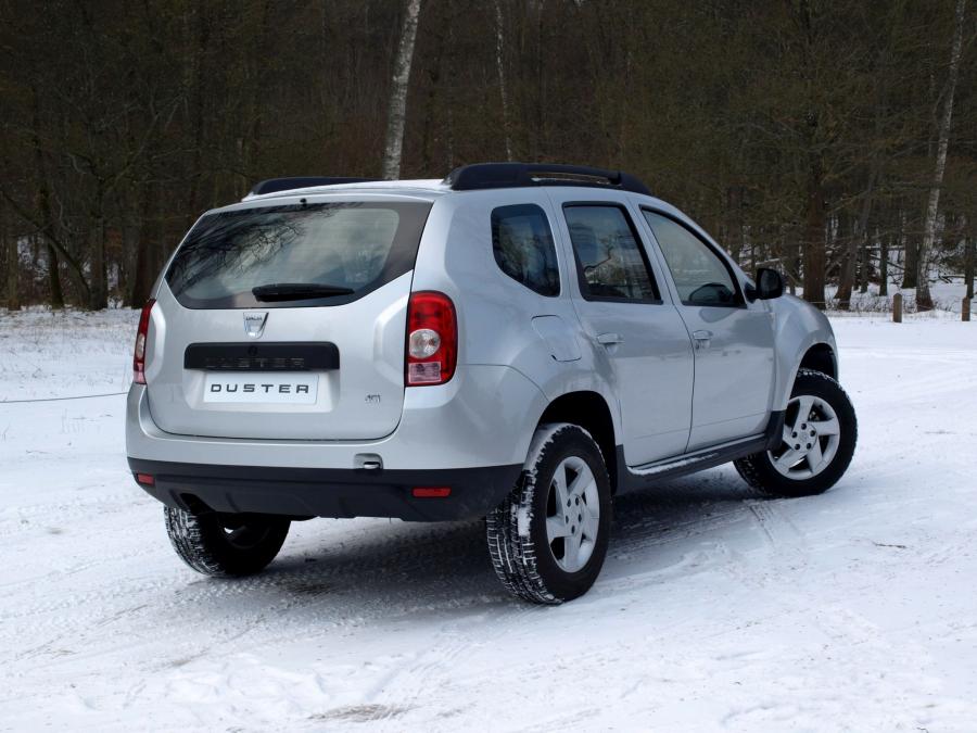  Dacia Duster 2010 года  (фото 8 из 66)